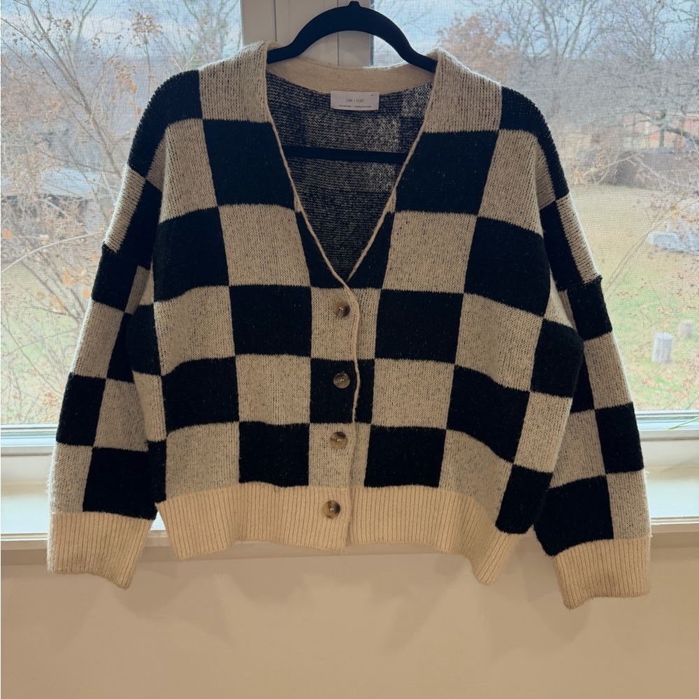 OAK + FORT Black and Cream Checkered Cardigan